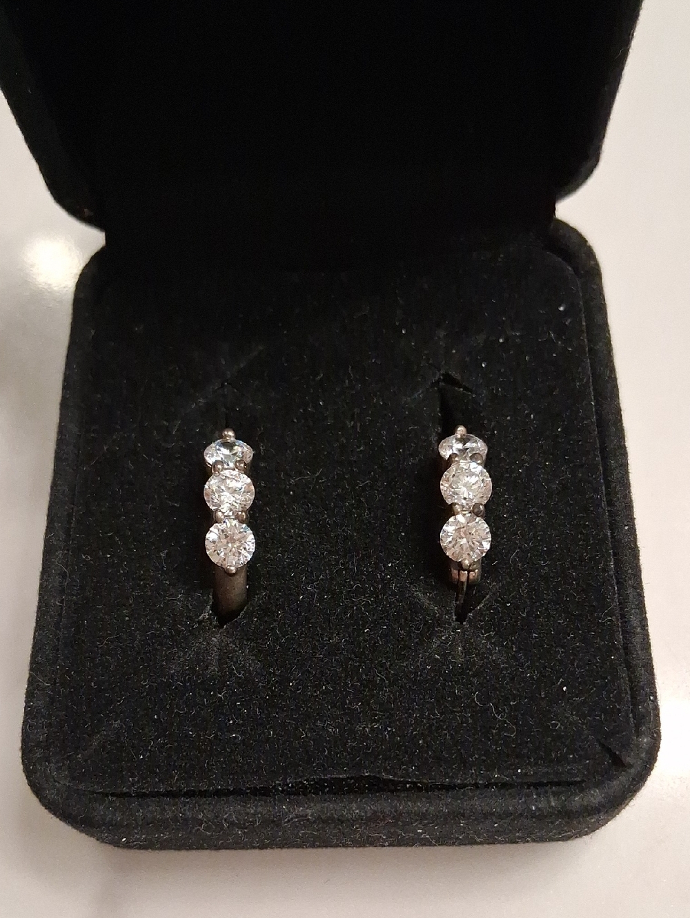 Hoops Diamonique